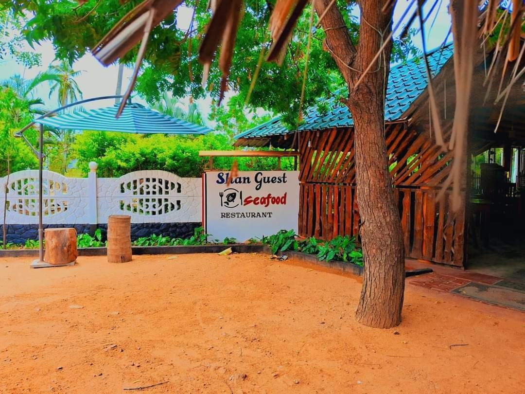Shan Guest And Restaurant Nilaveli Exterior foto