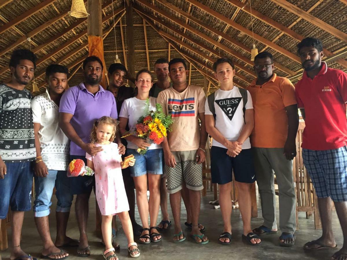 Shan Guest And Restaurant Nilaveli Exterior foto